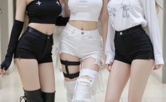 欧美《艳妻互换》